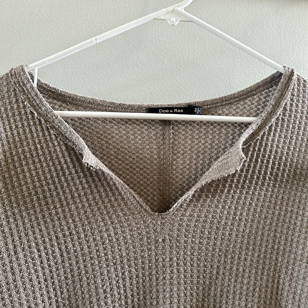 Doe & Rae oversized waffle knit sweater - Picture 4 of 4